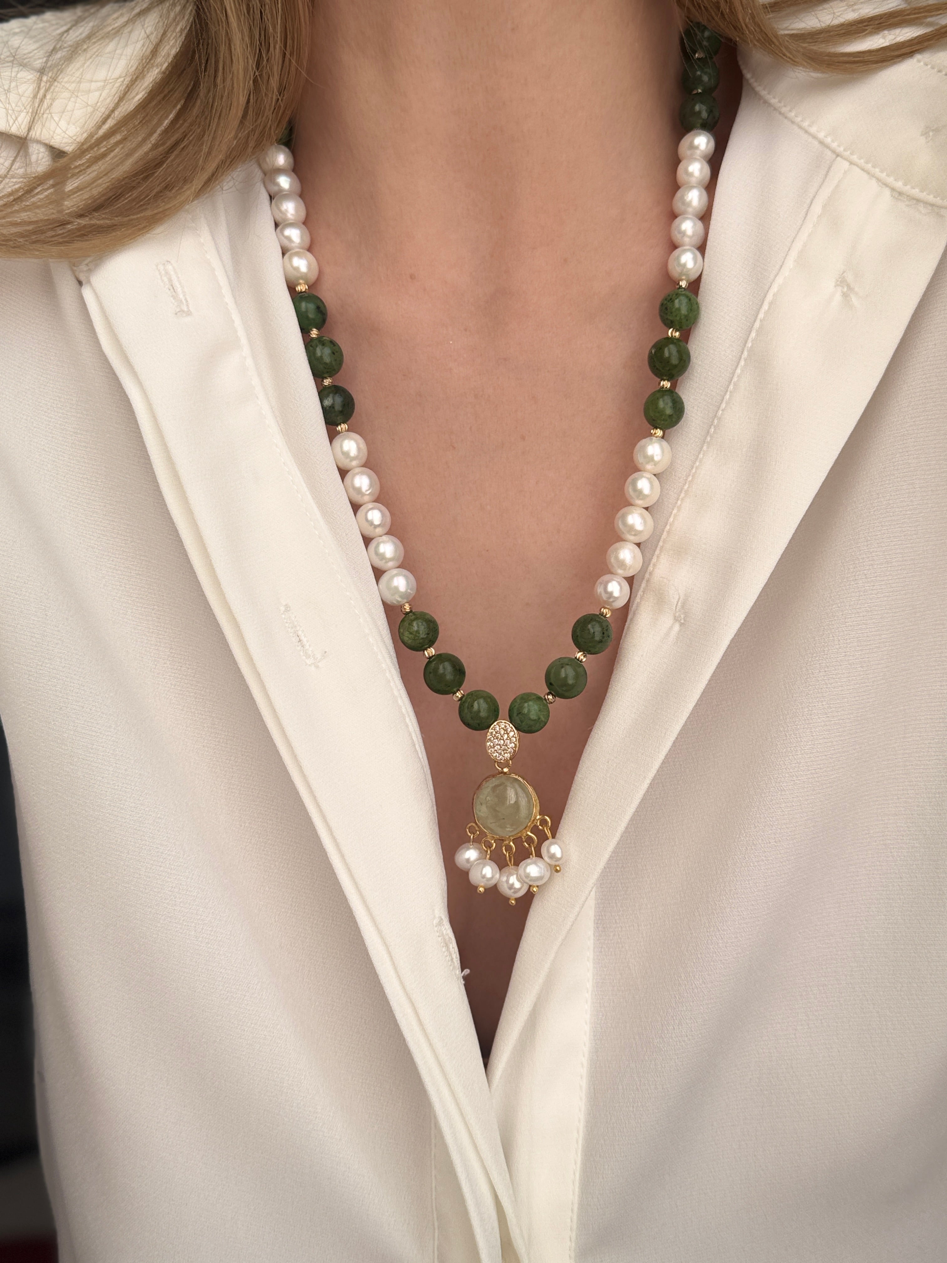 Quenn Jade Pearl Necklace