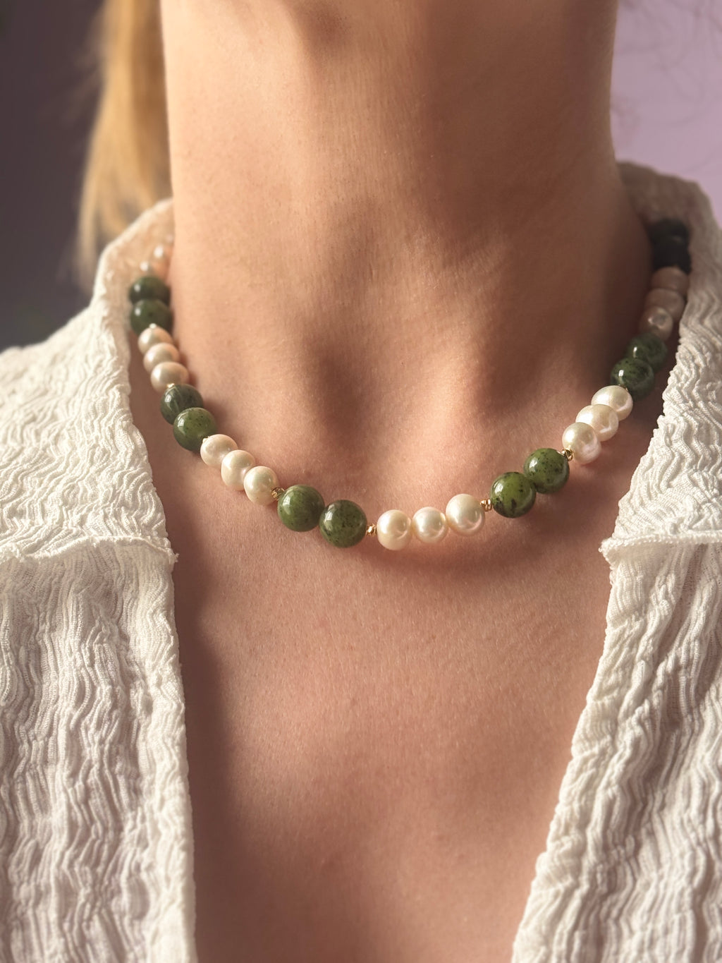 Beauty Jade Pearl Choker