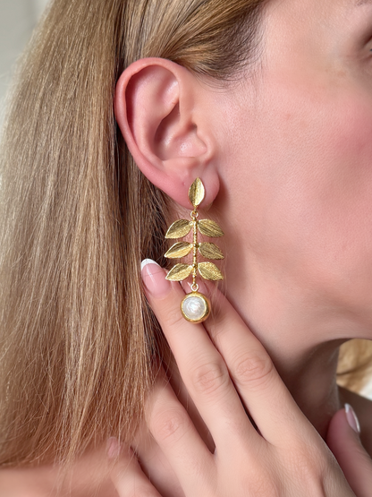 Leaf Pearl Earrings
