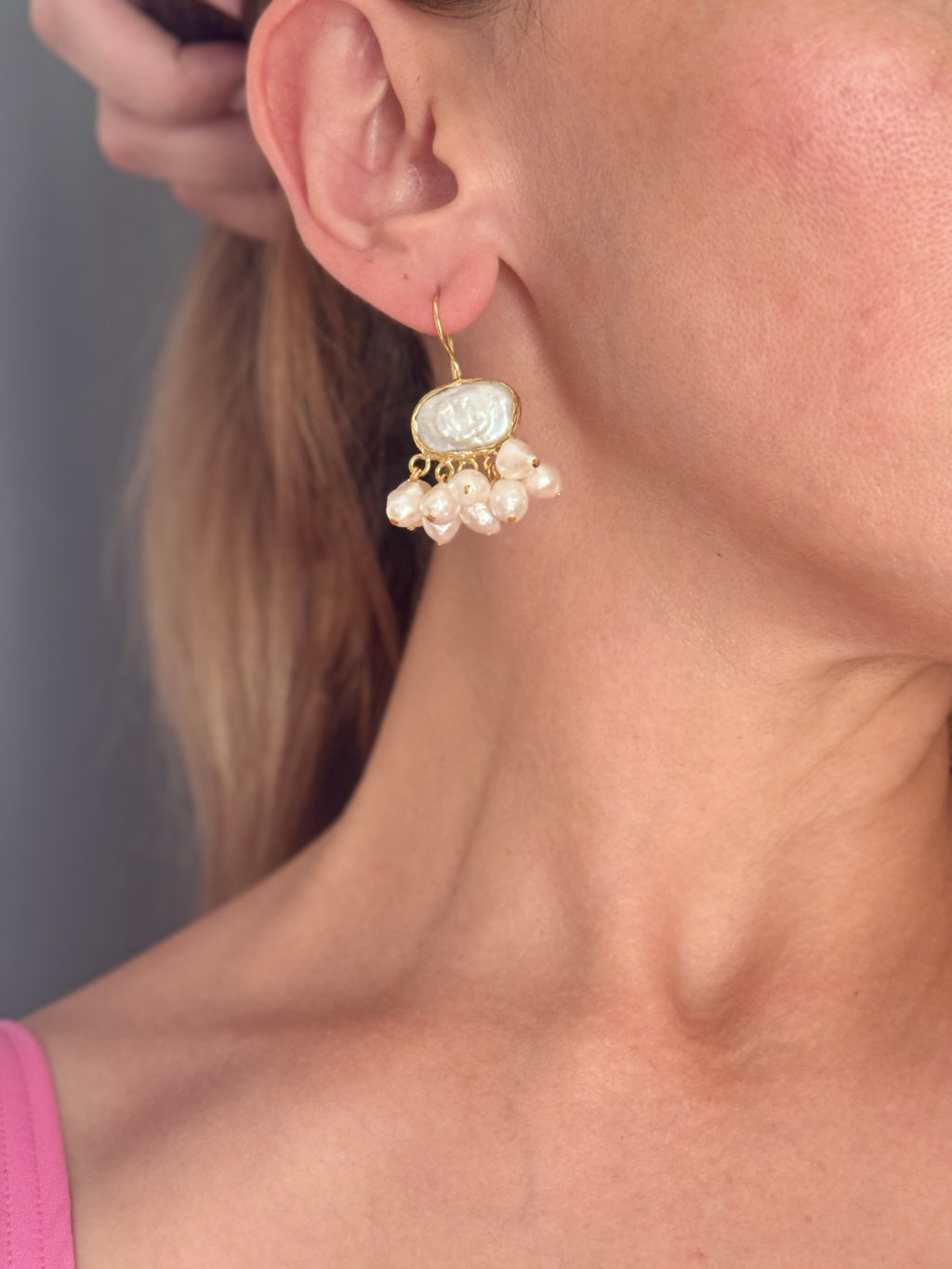 Beauty Pearl Drop Earrings