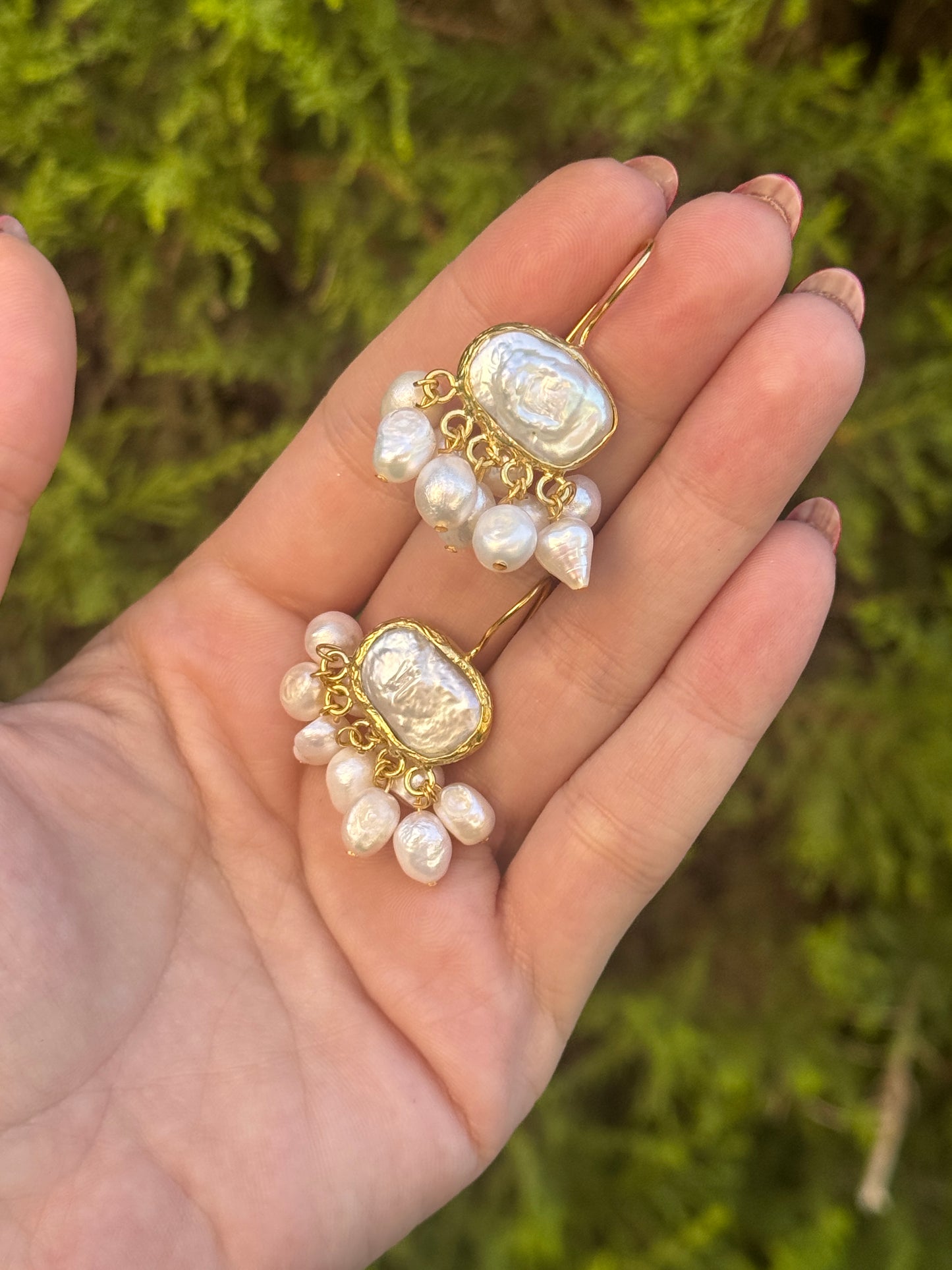 Beauty Pearl Drop Earrings