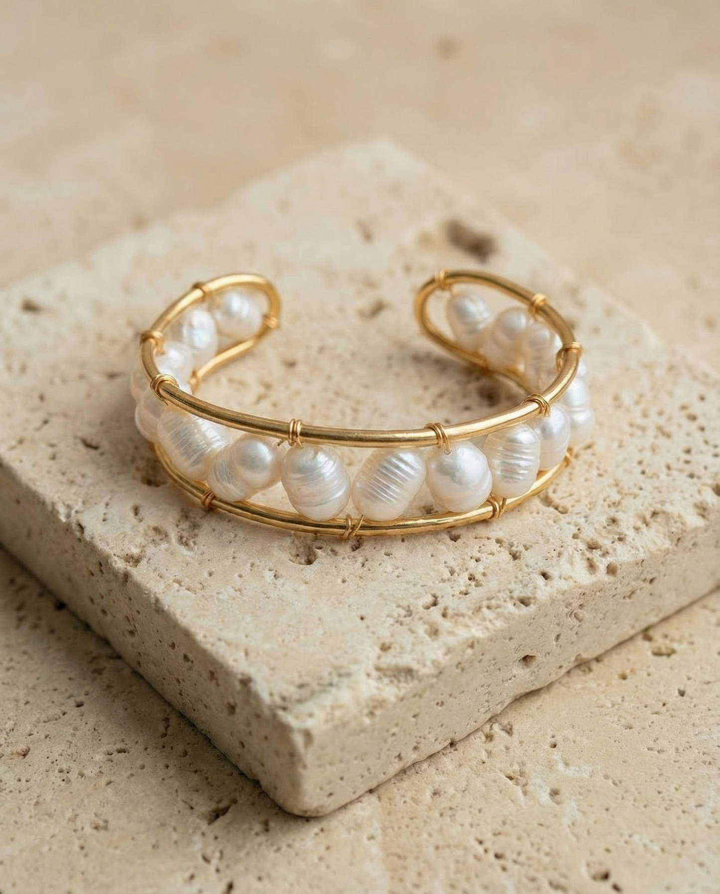 Quenn Pearl Bracelet